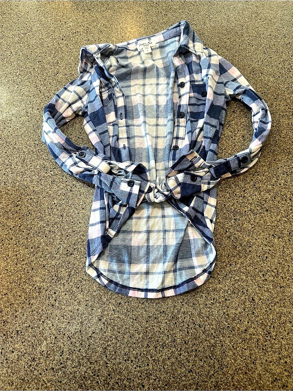 Paper Tee Kids Plaid Button Down Shirt Girls Size 8 Blue & Pink